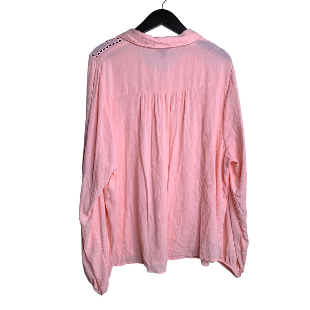 Torrid Women's Pink Blouse Size 3 (US 22/24 XXXL) Eyelet Shirt - Picture 3 of 6